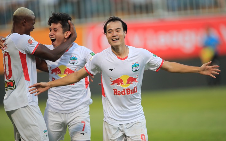 Kết quả HAGL 2-0 CLB Thanh Hóa, V-League 2022: Trận thắng thứ 4 liên tiếp của Kiatisak