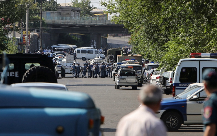 Nhóm vũ trang chiếm đồn cảnh sát Armenia, bắt giữ con tin