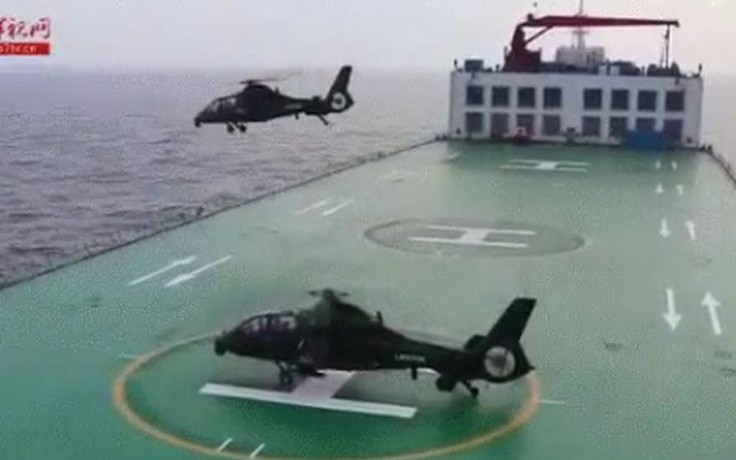 Trung Quốc dùng tàu dân sự chở trực thăng tập trận