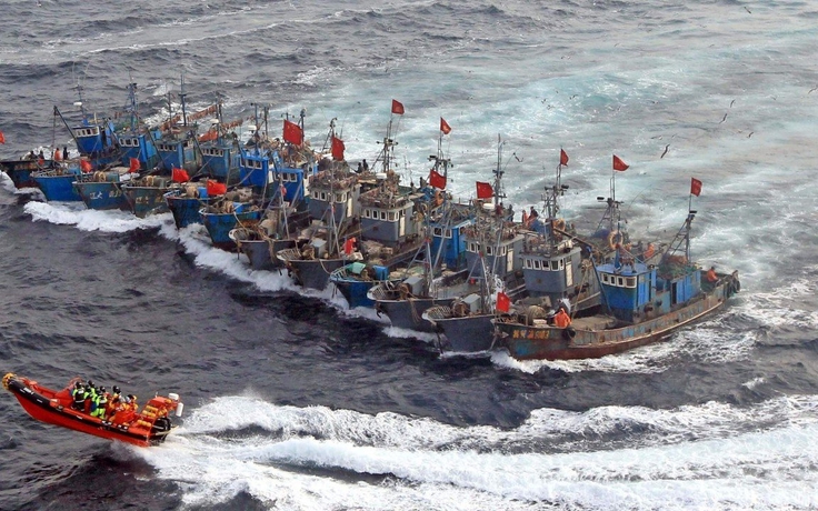Tàu cá Trung Quốc xuất hiện, vùng biển Tây Phi suy kiệt
