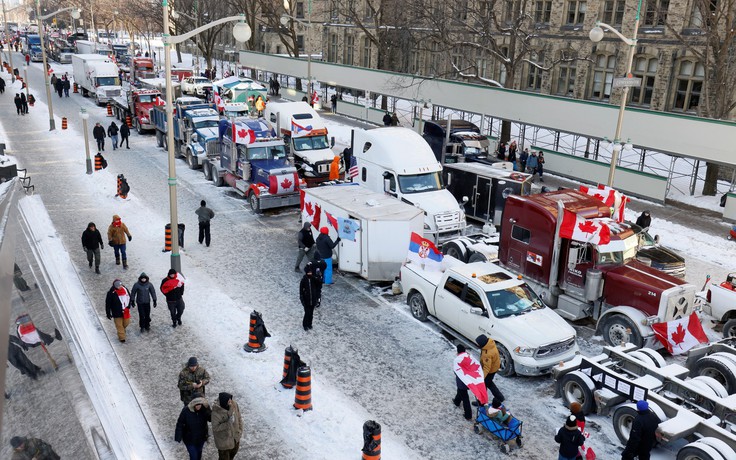 Thủ đô Canada ban bố tình trạng khẩn cấp vì biểu tình chiếm trung tâm