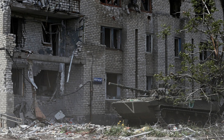 Nga đổi chiến thuật nhằm 'bỏ túi' thành phố chiến lược của Ukraine