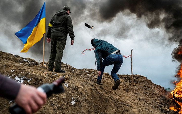 Ukraine áp dụng học thuyết 'kháng chiến' của Mỹ để chống Nga