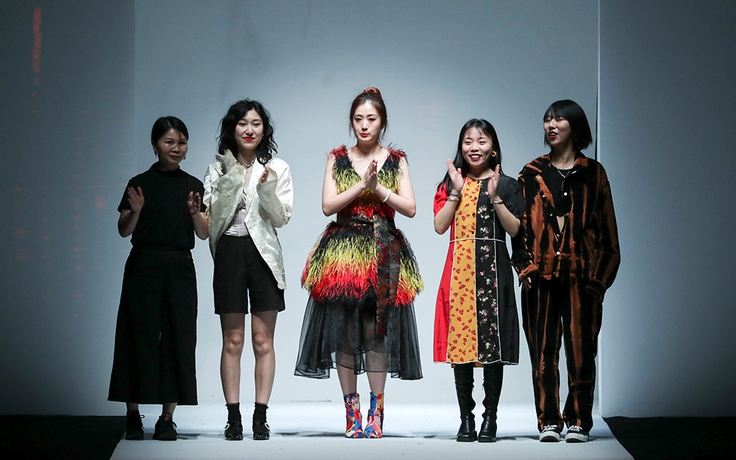 Tuần lễ thời trang Thượng Hải được phát trực tuyến