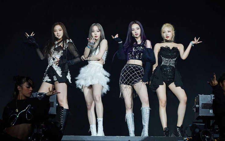 Trang phục của Aespa tại Coachella liệu có đạo nhái từ BlackPink?