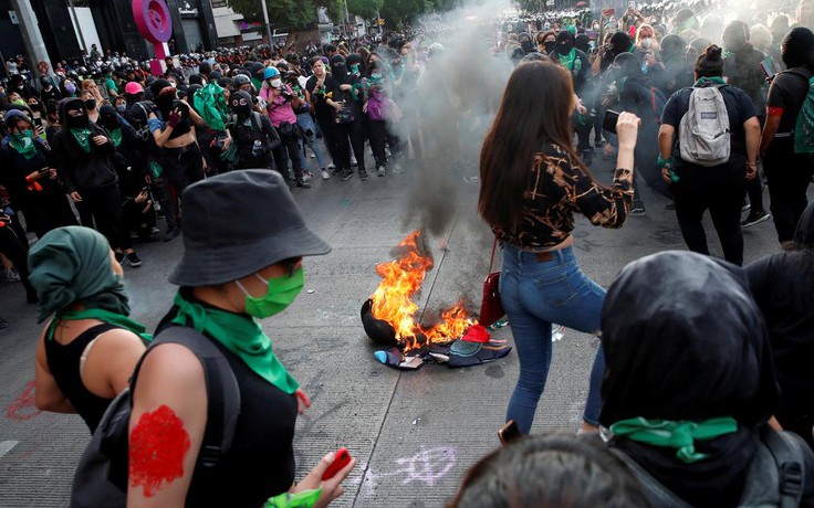 Tổng thống Mexico: phụ nữ nên quyết định việc hợp pháp hóa phá thai