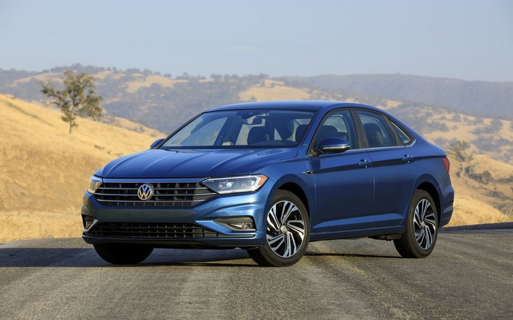 Volkswagen Jetta 2019 cải tiến không đáng kể, giá 18.545 USD