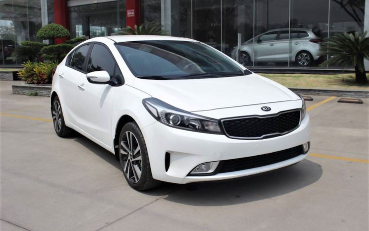 Cận cảnh Kia Cerato bản 'taxi' có giá dưới 500 triệu đồng