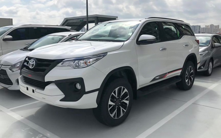 Toyota Fortuner phiên bản TRD tại Việt Nam khác gì với bản thường ?