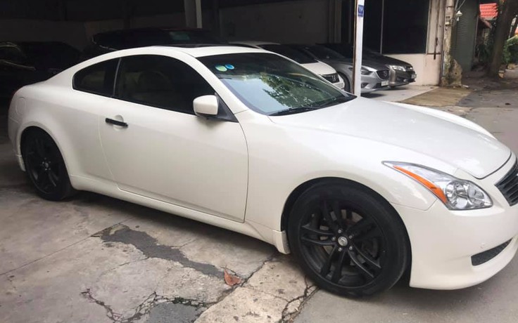 Xe hiếm Infiniti G37S tại Việt Nam rao giá 700 triệu đồng