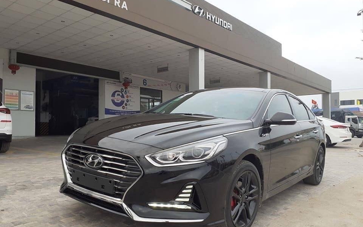 Hyundai Sonata phiên bản... 2018 bất ngờ xuất hiện tại Việt Nam