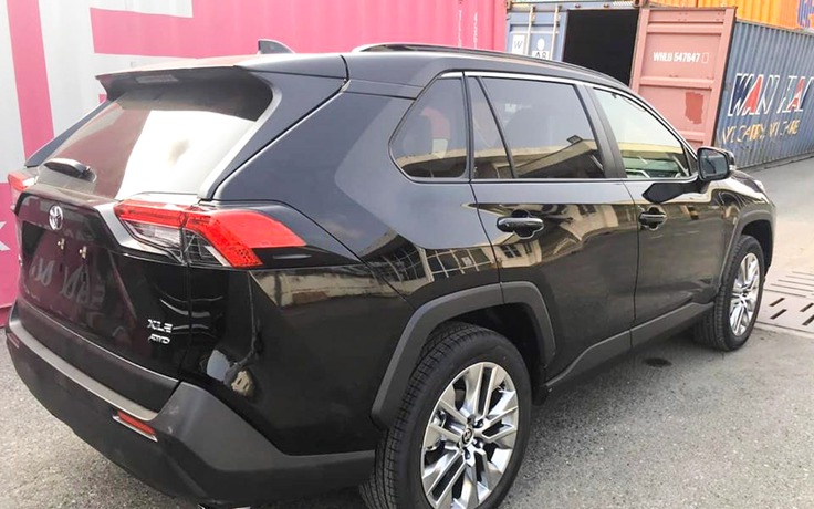 Thêm Toyota RAV4 2020 phiên bản cao cấp về Việt Nam