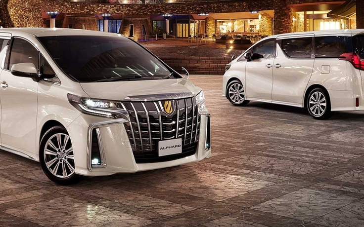 Toyota Alphard có thêm phiên bản đắt tiền hơn