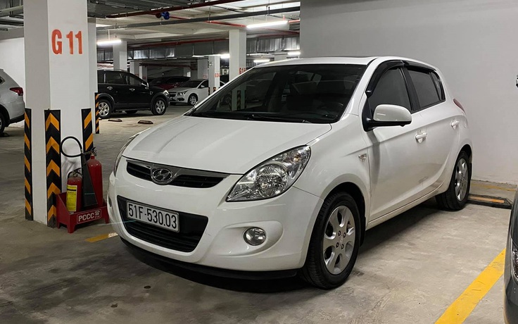 Hyundai i20 sau 10 năm sử dụng giá ngang Kia Morning