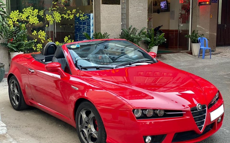 Alfa Romeo Spider độc nhất Việt Nam rao giá hơn 900 triệu đồng