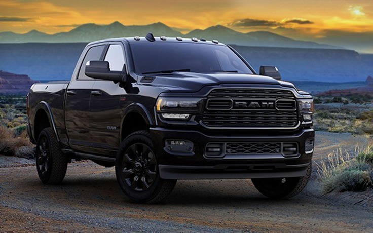 Dodge RAM Heavy Duty 2020 hầm hố với phiên bản 'đen thui'