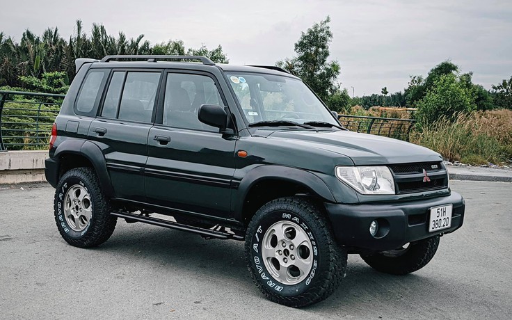 Mitsubishi Pajero Pinin - SUV nhỏ độc đáo tại Việt Nam