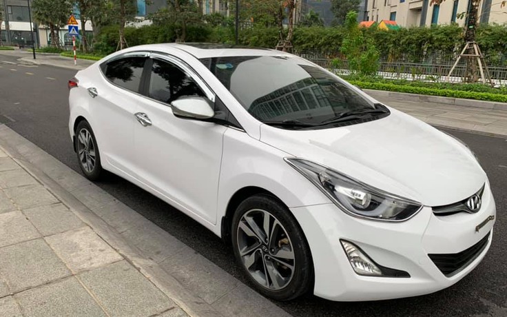 Hyundai Elantra 2014 xài 7 năm, bán lại hơn 400 triệu đồng