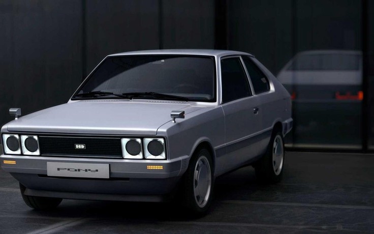 Hyundai Pony 1975 phục chế thành xe điện