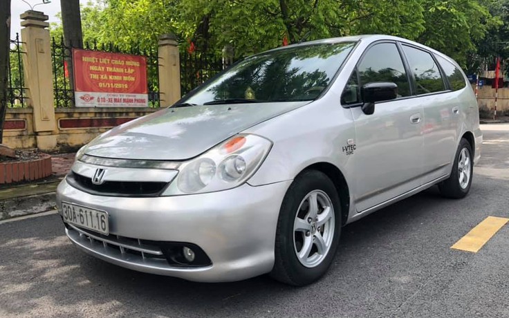 Xe hiếm Honda Stream 2004 giá hơn 200 triệu đồng tại Việt Nam