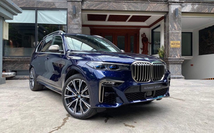 BMW X7 M50i đầu tiên về Việt Nam