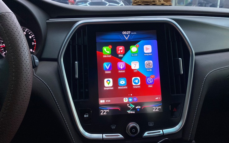 VinFast cập nhật kết nối Apple Car Play cho 2 dòng xe Lux