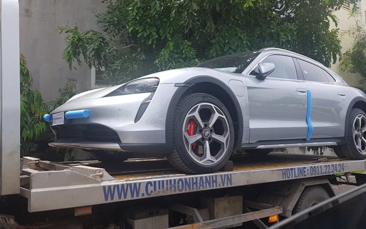 Xe điện Porsche Taycan Cross Turismo về Việt Nam bị hạn chế trạm sạc