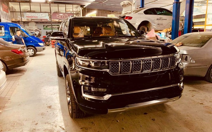 Jeep Grand Wagoneer 2022 đầu tiên về Việt Nam, giá xấp xỉ 10 tỉ đồng