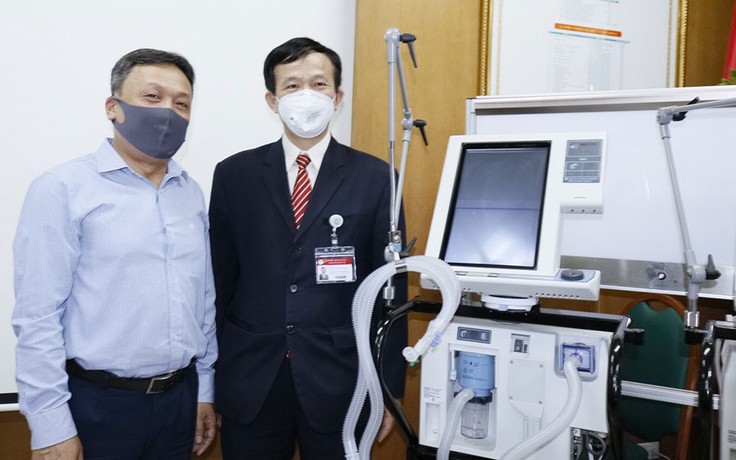 Bệnh viện Bạch Mai có thêm 2 máy thở phục vụ ứng phó Covid-19