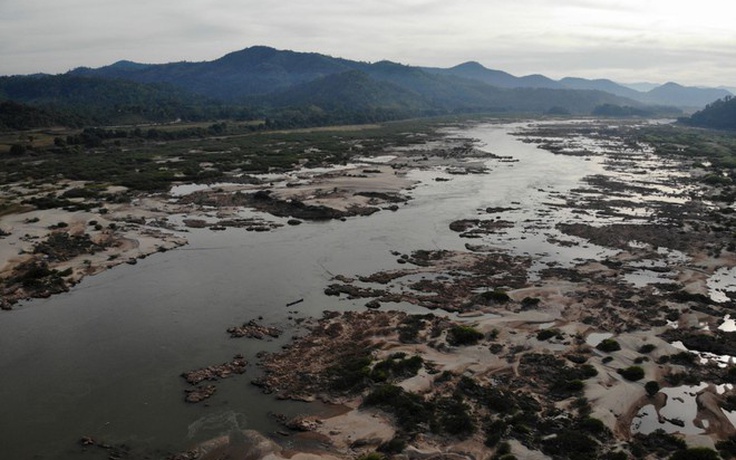 Nước sông Mê Kông biến đổi bất thường theo thủy điện Trung Quốc và Lào