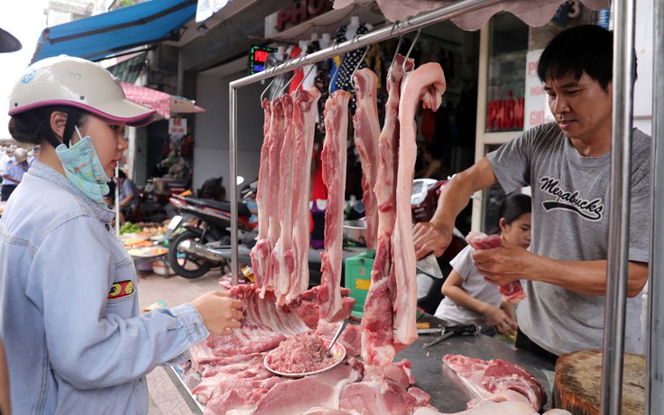 Giá heo hơi hôm nay 14.1.2023: Đỉnh bất động, đáy mở rộng Giá heo hơi hôm nay 14.1.2023: Đỉnh bất động, đáy mở rộng