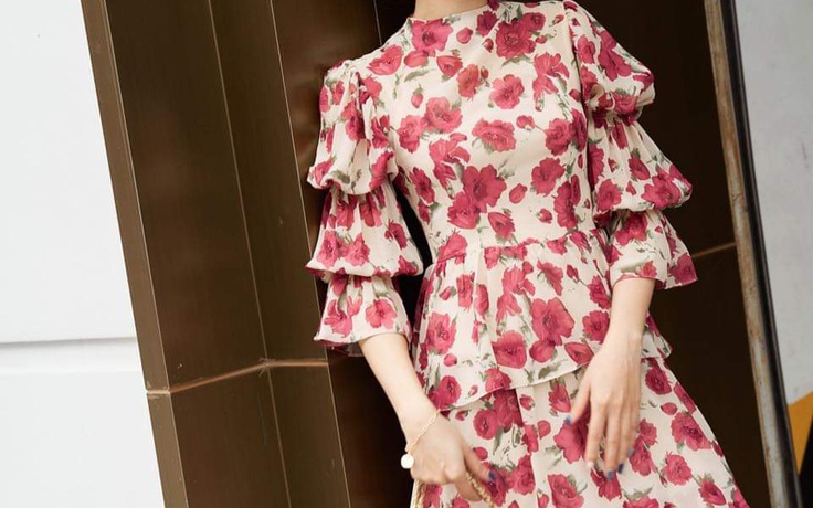 Mùa dịch các nàng công sở mặc thế nào để luôn thanh lịch mà không xuề xòa Mùa dịch các nàng công sở mặc thế nào để luôn thanh lịch mà không xuề xòa