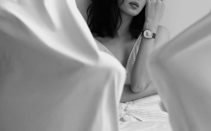 “Song Hye Kyo” phiên bản Trung Quốc - Tân Chỉ Lôi thích diện trang phục phá cách