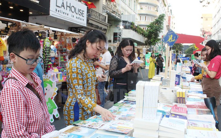 Lễ hội Đường sách tết Tân Sửu thực hiện nghiêm qui định 5K của Bộ Y tế