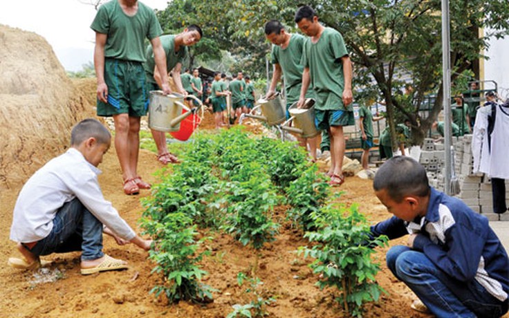 Con của đồn biên phòng