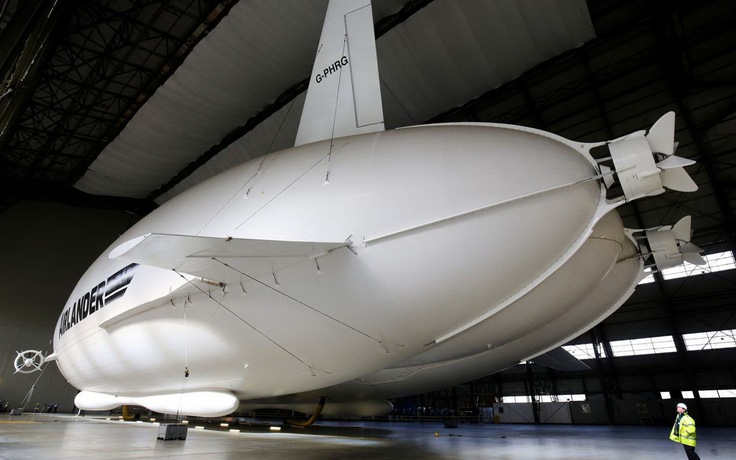 Khí cụ bay lớn nhất thế giới