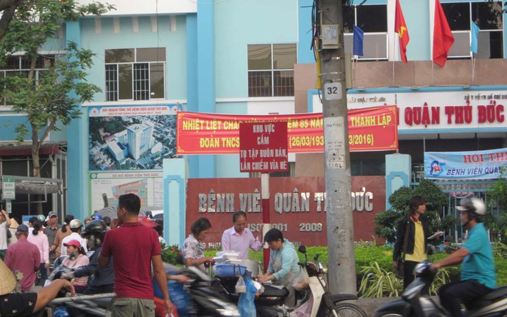 Những biển cấm ở Sài Gòn người dân ngang nhiên vi phạm