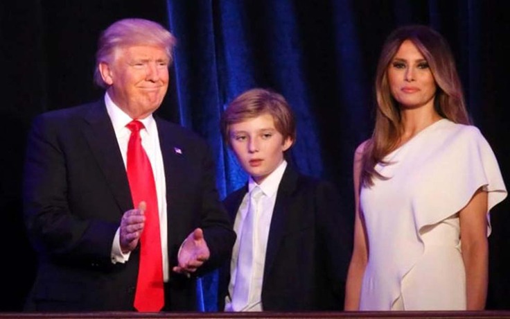 Con trai ông Donald Trump không chuyển trường, phụ huynh lo lắng an ninh