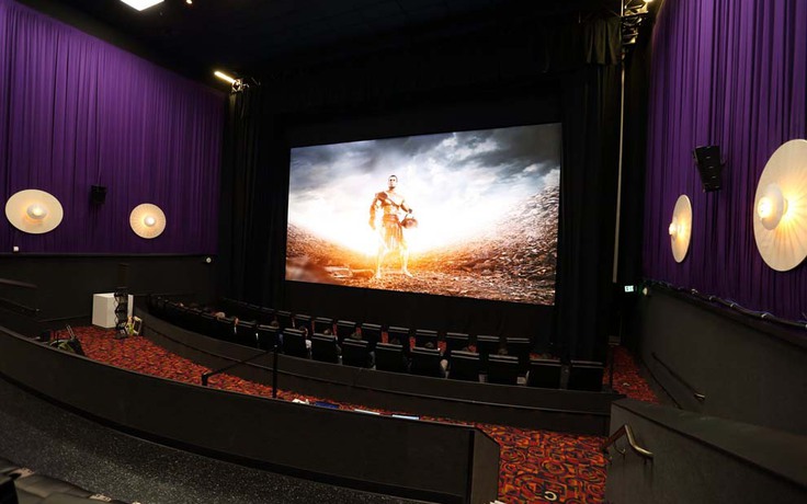 Lắp đặt màn hình LED Cinema đầu tiên trên thế giới