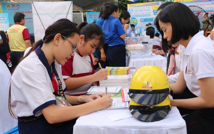 Nhiều trường cao đẳng tuyển học sinh tốt nghiệp THCS