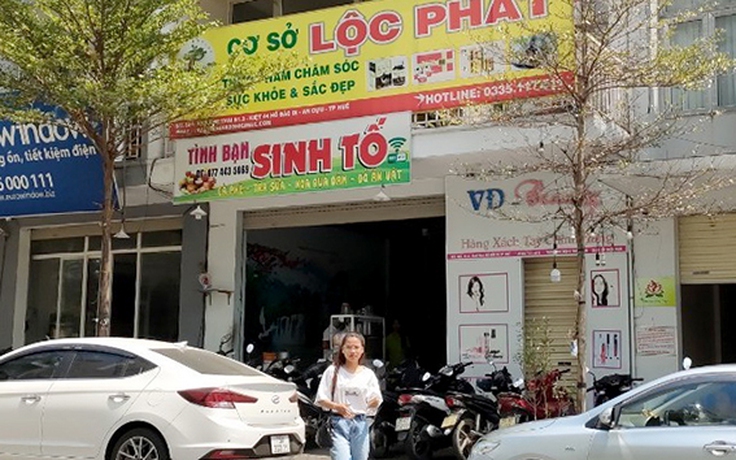 Thừa Thiên - Huế: Chiêu 'tuyển người' kỳ lạ của một cơ sở kinh doanh