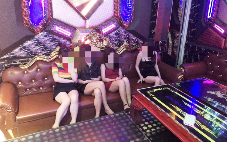 Lại phát hiện hàng chục dân chơi dương tính ma túy trong quán karaoke tại Quảng Nam