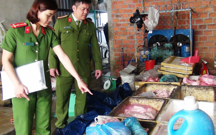 Quảng Nam: Thu giữ hàng trăm kg mỡ bẩn tại một cơ sở chế biến