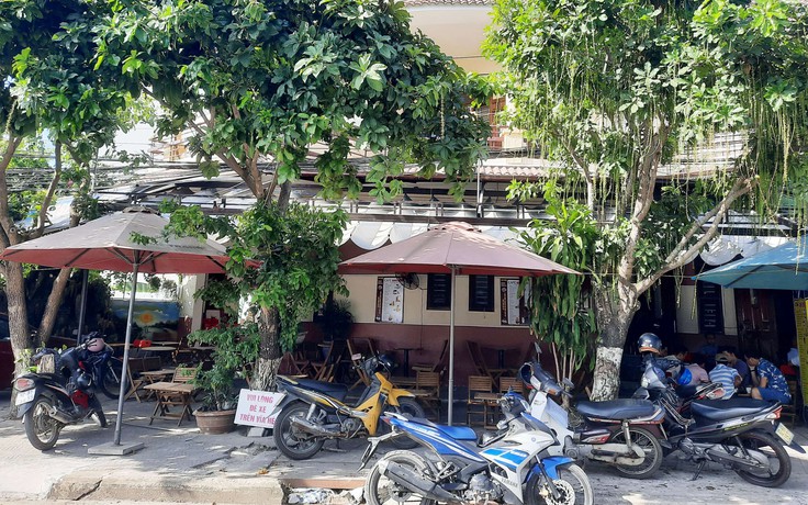 Quảng Nam: Nhà hàng, quán cà phê ở TP.Tam Kỳ giãn cách chỗ ngồi 2 m