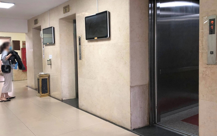Khởi tố ông già dâm ô bé trai 8 tuổi trong thang máy chung cư Hà Nội