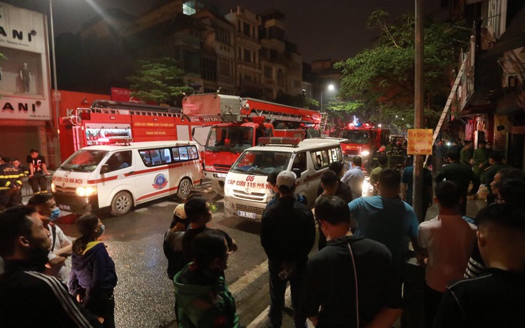 Hà Nội: Cháy cửa hàng bán đồ sơ sinh trong đêm, 4 người tử vong