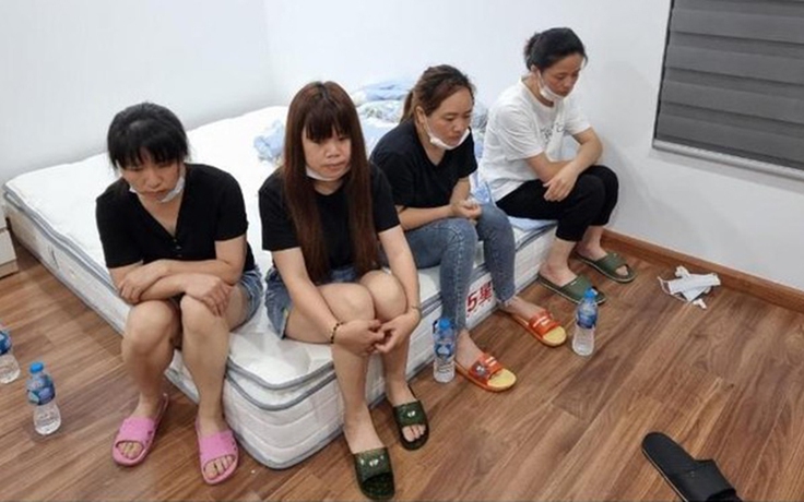 Hà Nội: 11 người Trung Quốc nhập cảnh trái phép cố thủ trong nhà