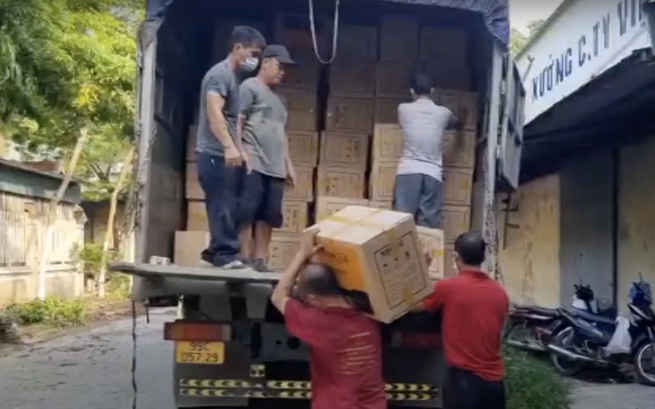 Thu giữ hàng chục tấn hàng giả của thương nhân người Trung Quốc