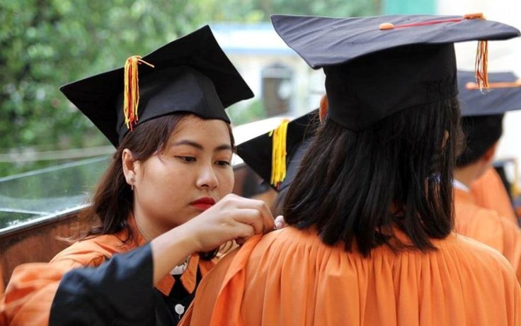 Trường đại học thay đổi cảnh quan vì... nhiều sinh viên nữ