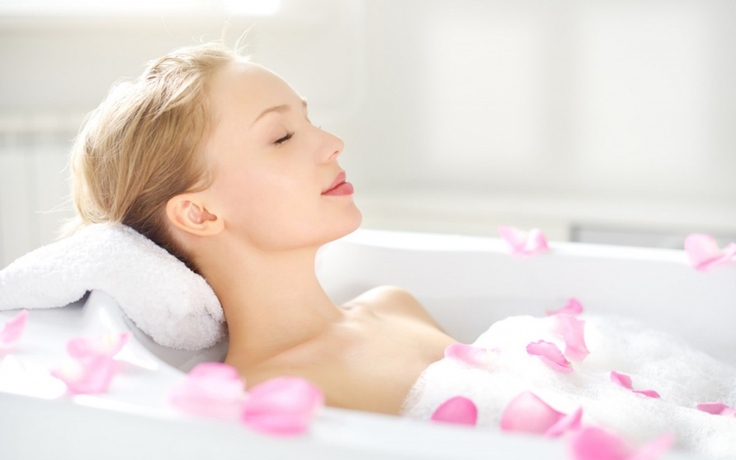 Điểm danh những lợi ích tuyệt vời của bồn tắm massage đối với sức khỏe